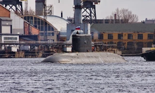Tàu ngầm Việt Nam thứ hai thử nghiệm trên biển
