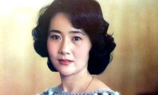 Nữ MC kỳ bí nuốt 300 viên thuốc ngủ tự tử, cứu chữa 7 ngày 7 đêm, 74 tuổi sống ẩn mình