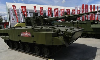 Cận cảnh pháo tự hành thế hệ mới 2S38 của Nga khai hỏa lần đầu