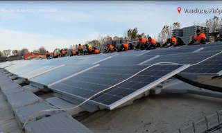 Ngỡ ngàng ngắm nhà máy điện mặt trời nổi lớn nhất châu Âu