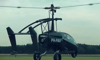 Cận cảnh ô tô bay PAL-V chạy bằng xăng có thể bay cao tới 3,8km