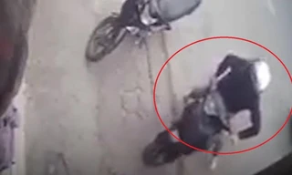 Trộm SH giữa ban ngày ở Hà Nội