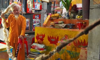 Mái tóc dài 5 mét của cụ ông 91 tuổi