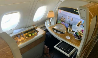 Có gì trên khoang hạng nhất giá 26.000 USD một vé?