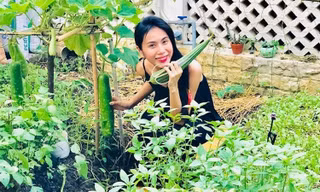 Thủy Tiên chăm nấu ăn cho Công Vinh