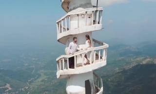 Trải nghiệm leo tòa tháp xoắn ốc ở Sri Lanka