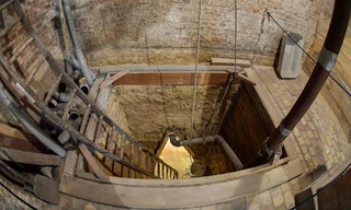 Đường hầm bí mật dưới Bức tường Berlin