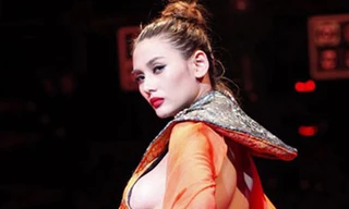 Võ Hoàng Yến: Lộ ngực, bị triệu tập, phạt 3,5 triệu đồng