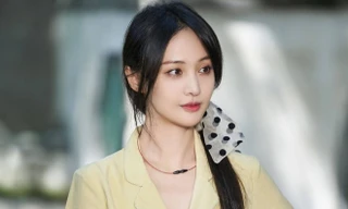 Cả đời oanh oanh liệt liệt, Trịnh Sảng bỗng mất trắng với bê bối "chấn động"