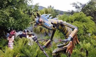 Lan Phương gay gắt phản đối Quỷ Núi ở Đà Lạt