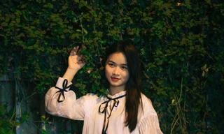 Nửa đêm, người dân Thủ đô đổ xô đến con đường hoa mới nổi để 'sống ảo'