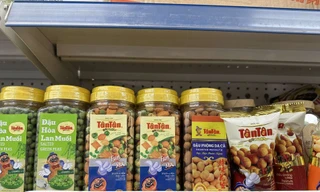 Ngừng sản xuất từ 2013, kỳ lạ đậu phộng Tân Tân nổi tiếng bán suốt 11 năm qua từ đâu ra?