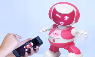 Dạy Robot Việt nhảy bằng smartphone