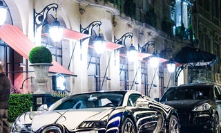 Bugatti Veyron Grand Sport L’Or Blanc dạo phố Paris