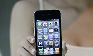 iPhone 4 8GB, giá rẻ sắp xuất hiện