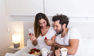Nên và không nên ăn gì trước khi ‘yêu’?