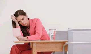 'Chết dần chết mòn' vì công việc