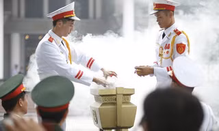 Linh cữu Đại tướng về đất Mẹ Quảng Bình trên chuyên cơ
