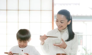 1001 cách chăm con mùa thi