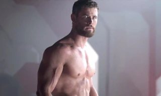 Nỗ lực thoát mác Thần Sấm của Chris Hemsworth