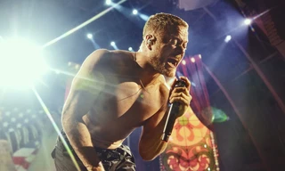 Bộ phim để đời của nhóm rock gây chấn động toàn cầu