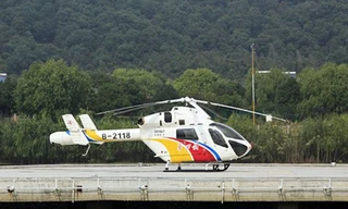 Trực thăng là phương tiện đi lại chủ yếu của người dân làng Huaxi