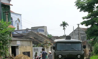 Người chồng chém chết vợ ra đầu thú