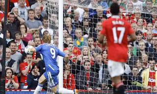 Torres và pha bỏ lỡ ngớ ngẩn nhất lịch sử