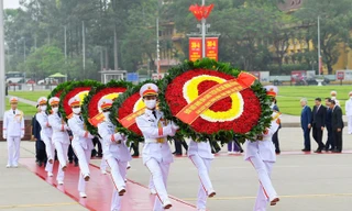 Lãnh đạo Đảng, Nhà nước, Chính phủ vào Lăng viếng Chủ tịch Hồ Chí Minh