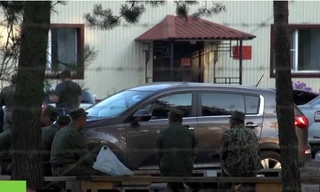 Hiện trường vụ xả súng ở doanh trại Nga