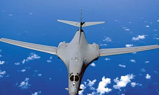 ‘Quái vật’ B-1 Lancer thống trị đại dương nhờ siêu tên lửa
