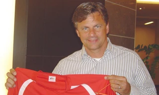 Ông Falko Goetz và kế hoạch 'tay không bắt giặc'