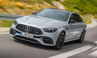 Triệu hồi loạt Mercedes E-Class và CLS liên quan đến ắc quy