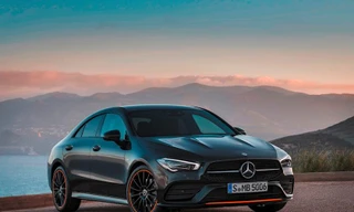 Mercedes thu hồi gần một triệu xe vì lỗi phanh