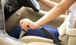 Những thói quen xấu khiến ô tô nhanh hỏng