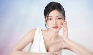 Nàng Á khôi đa tài của trường Kinh doanh Công nghệ là Giám khảo của nhiều chương trình sắc đẹp