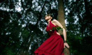 Nàng mẫu ảnh Gen Z mong muốn ‘đánh thức’ giấc mơ của người trẻ qua series ‘Hiện thực hóa’