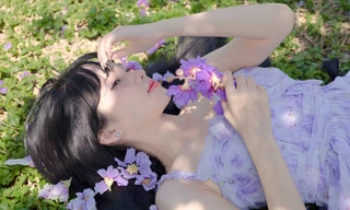 Nữ sinh Đại học Hàng hải mộng mơ bên sắc hoa bằng lăng