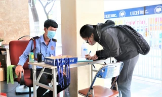 Hàng chục ngàn sinh viên phải nghỉ học vì dịch COVID-19