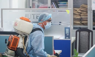 Trường ĐH Công nghệ TP. HCM phải phun khử trùng vì BN1342 đi học