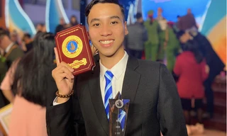 Cứ sống và làm việc hết mình thì thành quả sẽ đến