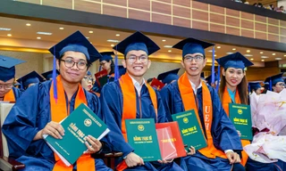 Tiến sĩ tốt nghiệp có bài nghiên cứu được công bố quốc tế 