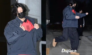 Hậu khai mạc World Cup: Jung Kook BTS khoe áo đội tuyển Hàn Quốc, fan bất lực vì idol "trẻ trâu"