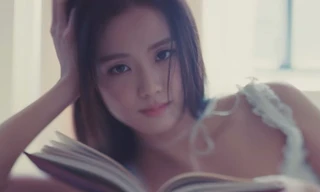 MV solo “Flower” của Jisoo (BLACKPINK): Visual đẹp "tràn màn hình" là điểm cộng 