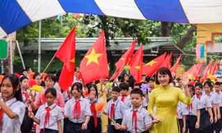 Hà Nội: Muôn vàn sắc thái của tween trong lễ khai giảng của trường THCS Vĩnh Tuy