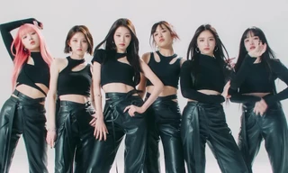 IVE biến sân băng thành sàn runway trong MV "I AM", liệu có đủ sức soán ngôi "Kitsch"?