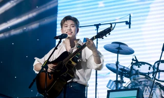 Fan Dương Domic nhận lời khen vì làm rõ nghi vấn "trộm" phương pháp stream của ARMY