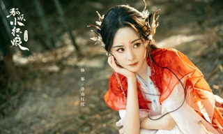 "Hồ Yêu Tiểu Hồng Nương" đụng đối thủ mạnh, liệu có đủ sức "cứu" Dương Mịch?