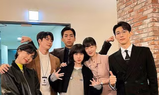 "Nữ Luật Sư Kỳ Lạ Woo Young Woo" kết thúc với rating cao kỷ lục, ai cũng có đôi có cặp
