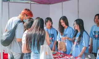 Giờ Phe 2023: Teen Hà Nội mở hội chợ tái chế lấy cảm hứng từ phim ngắn của Pixar